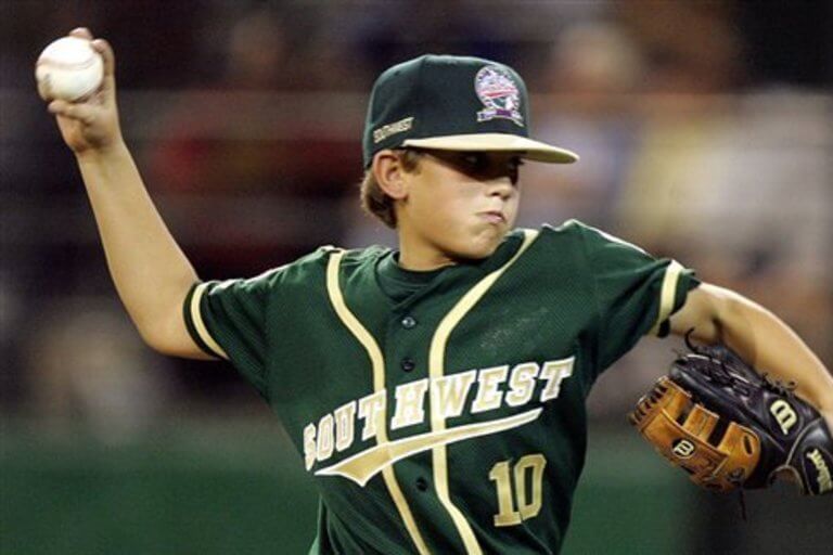 An image of Gavin throwing a baseball.